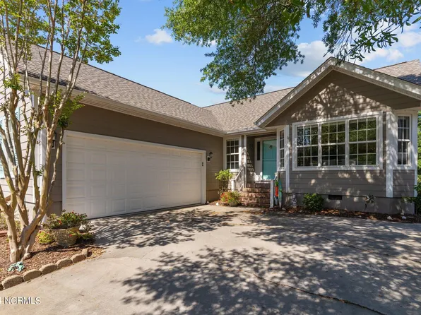157 Fairway Drive, Oak Island, NC 28465