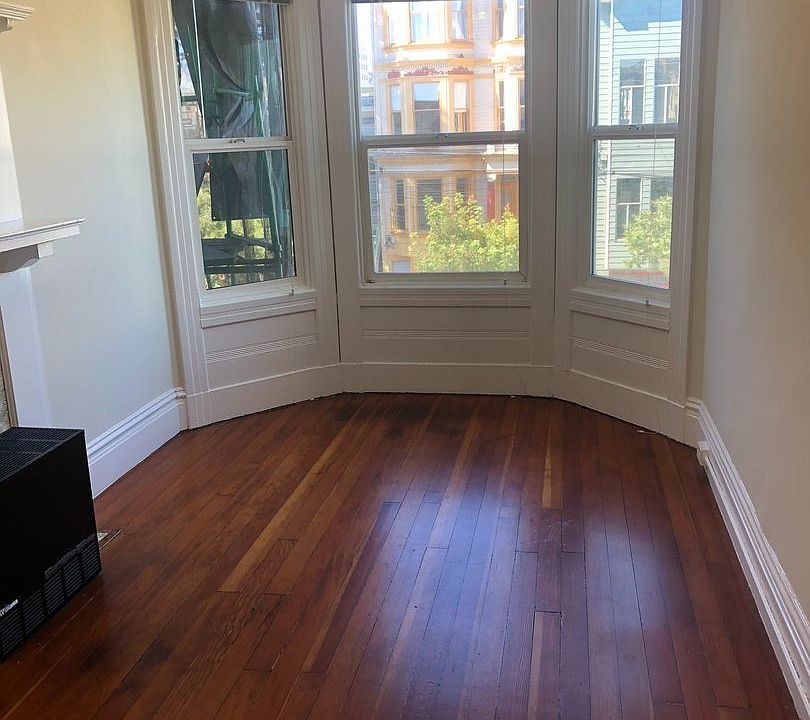 1st image of 2843 Harrison St #A