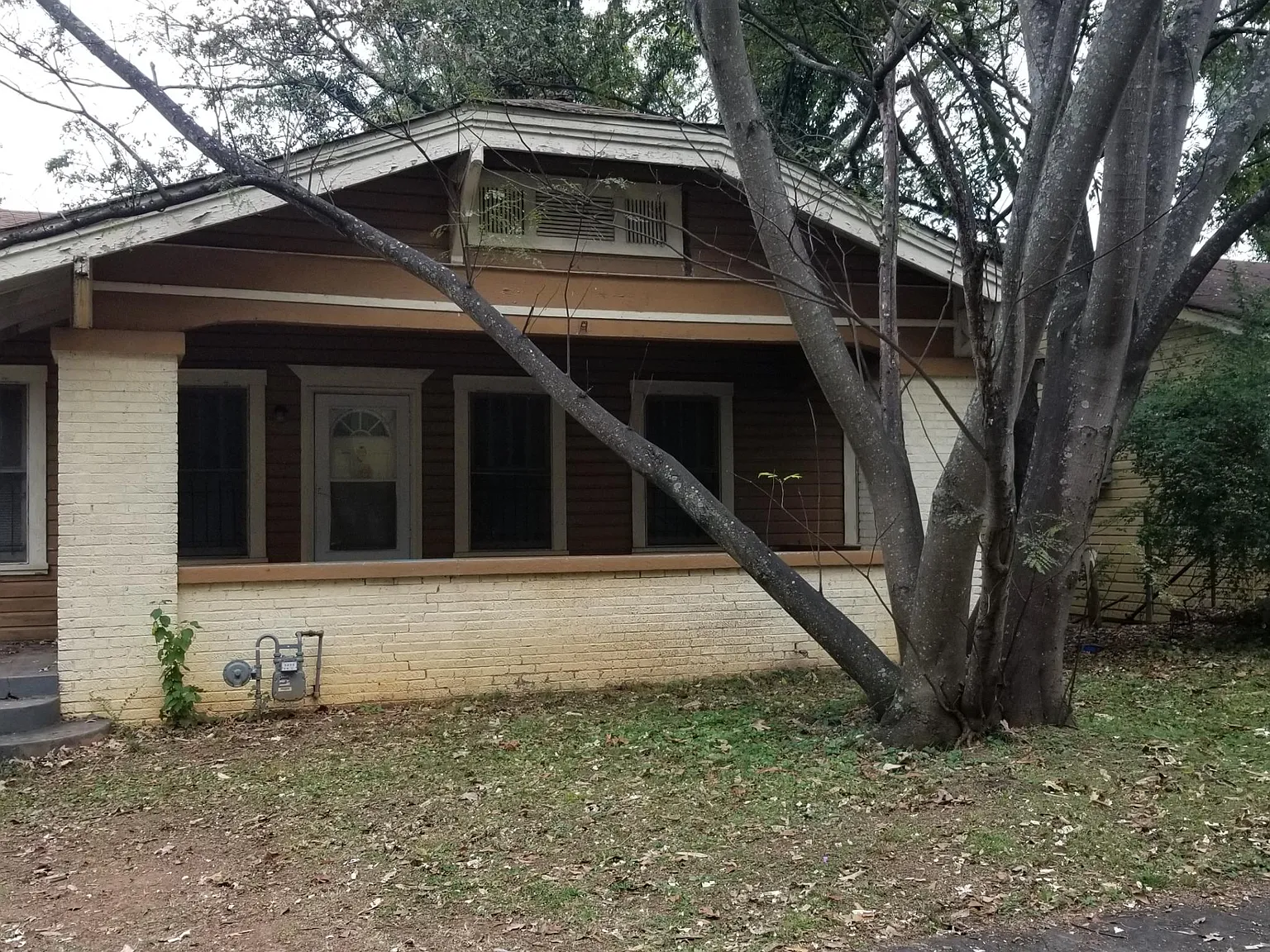 3 bed, 1592 sqft, $1,100 — Photo 1