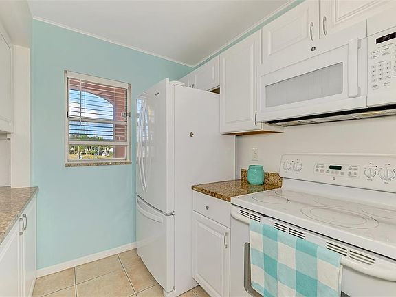 3rd image of 458 Cerromar Rd Unit 484