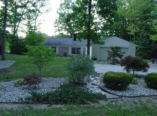 2334 Morning Star Dr, Rock Creek, OH 44084