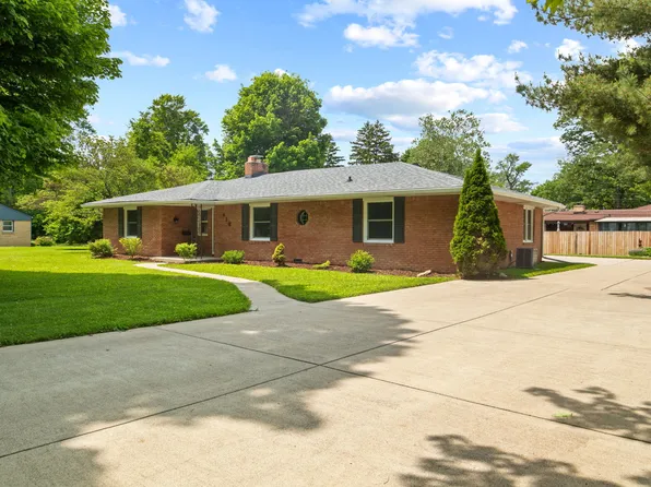 416 Stuart Cir, Anderson, IN 46012