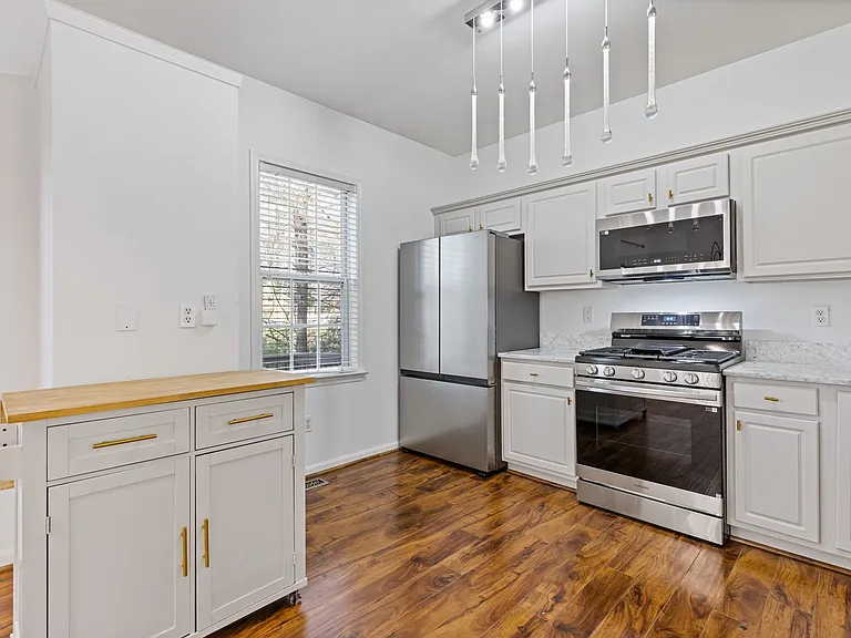 5150 Manerdale Dr SE — Photo 17