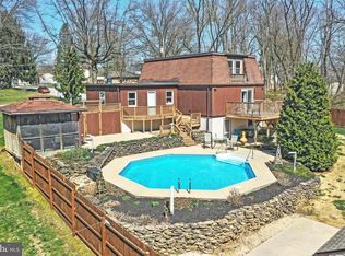 529 S 6th St, Wrightsville, PA 17368