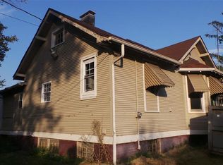 725 N 75th St, East Saint Louis, IL