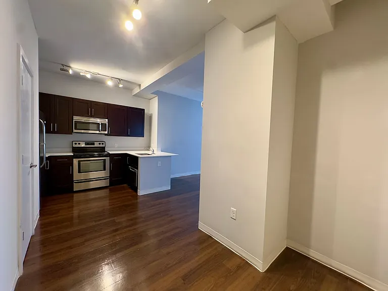 Charming 1 Bedroom/1 Bathroom Apartment Unit in Downtown Baltimore, MD! Unit 416 — Photo 114
