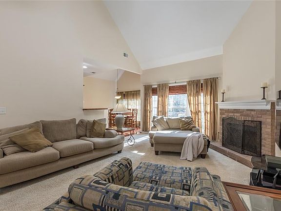 4th image of 4997 Holland View Dr