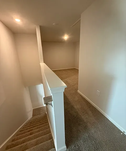 44 Berryville Dr — Photo 10