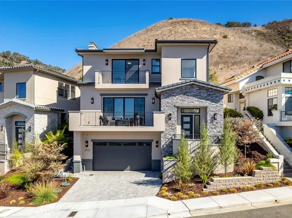 2732 Barcelona St, Pismo Beach, CA 93449