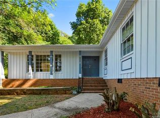 916 Burtonwood Cres, Charlotte, NC 28212