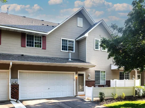 13881 Erwin Ct, Eden Prairie, MN 55344