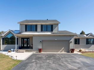 11916 Hoover Rd, Milan, OH 44846