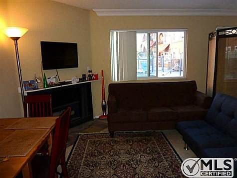5th image of 840 Turquoise St Unit 110