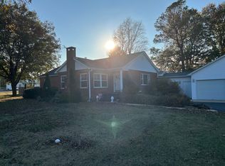 821 S 12th Ave, Piggott, AR 72454