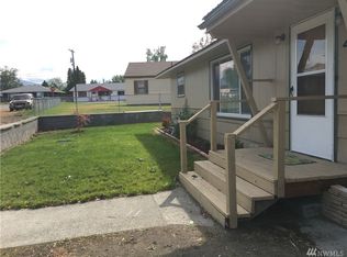 418 Grainger St, Omak, WA 98841
