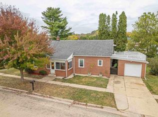 512 4th Avenue, New Glarus, WI 53574