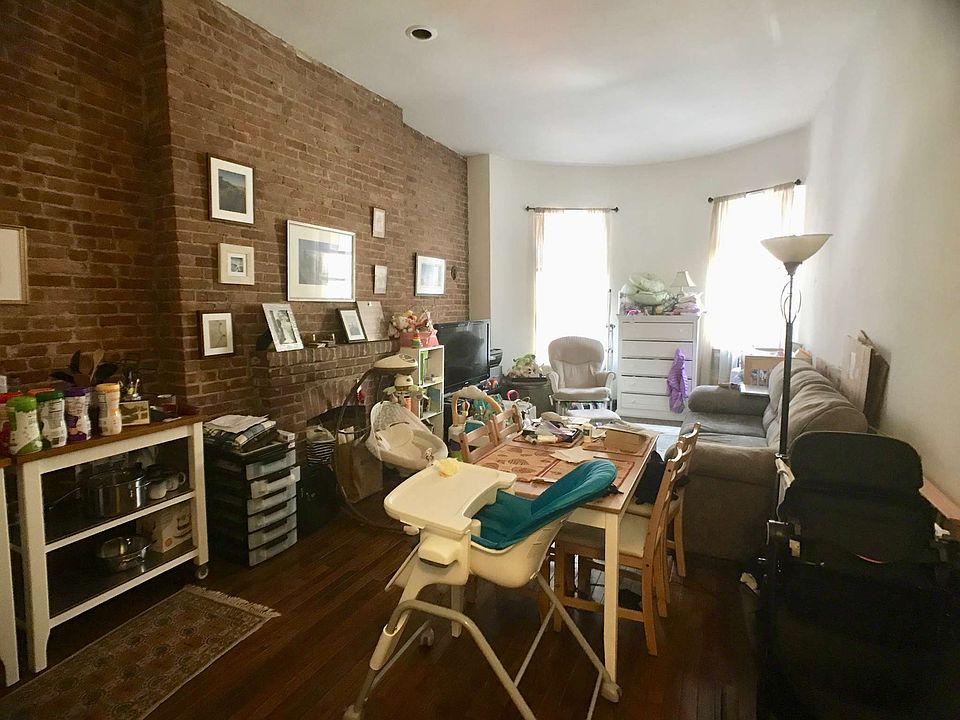 1st image of 42 W 87th St APT 2A