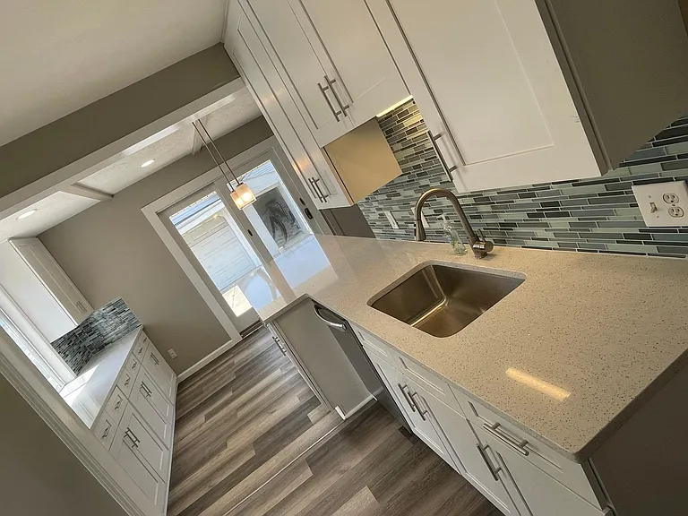 3625 Prairie Ave — Photo 30