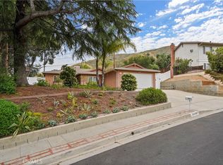 10685 Ledeen Dr, Sylmar, CA 91342
