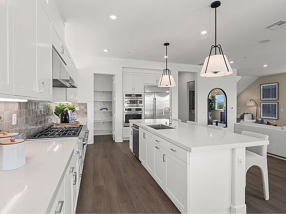 6th image of this home