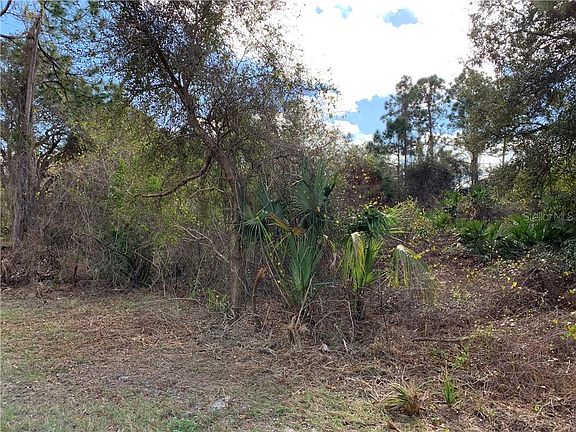 5th image of 20185 Elrose Ave