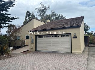 26152 Carmel Knolls Dr, Carmel, CA 93923