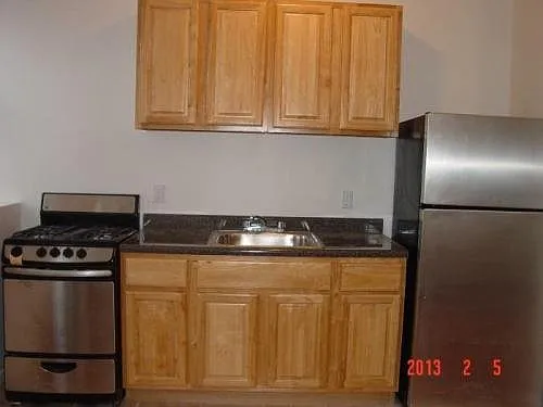 570 Clinton Ave #570 — Photo 4