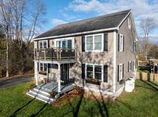 9 Cedar Street, South Hero, VT 05486
