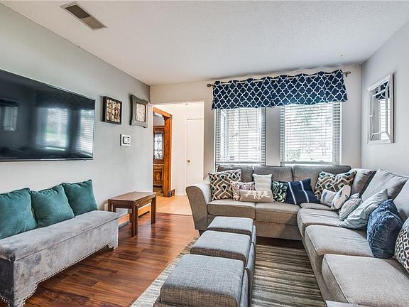 3rd image of 3916 Boise Ct
