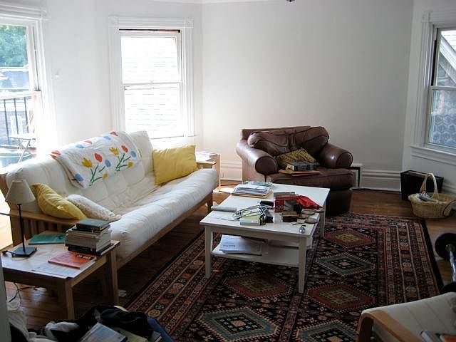2nd image of 630 College Ave