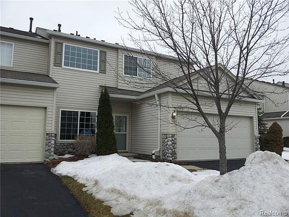 3rd image of 26674 Kirkway Dr