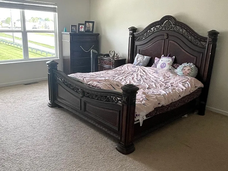 906 Briarstone Dr — Photo 12