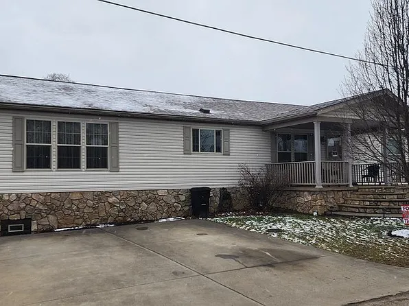 571 Liberty St, Perryopolis, PA 15473