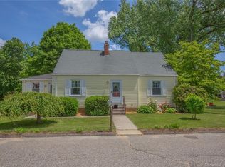 3 W End St, Stafford Springs, CT 06076