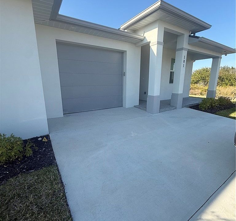 1st image of 101 Pennfield St