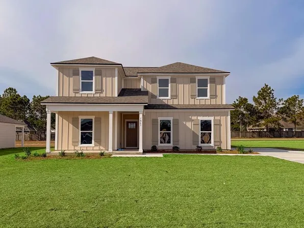 1063 Angie Ln, Hahira, GA 31632