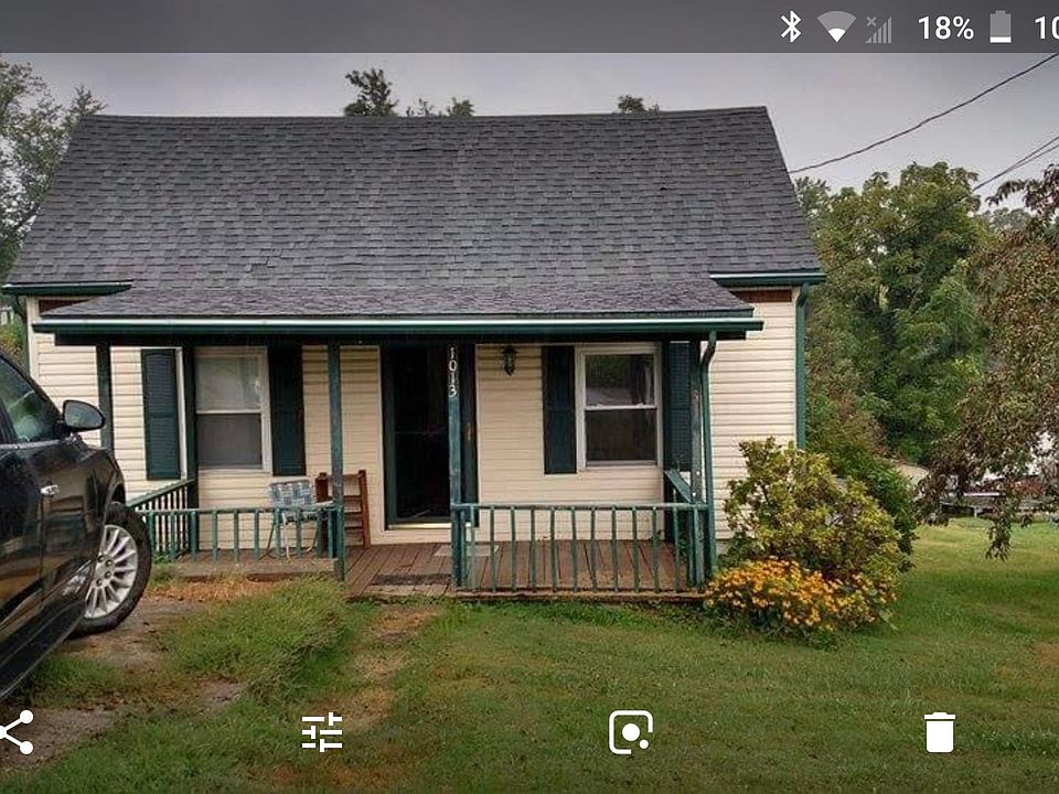 1st image of 26 Hill Dr