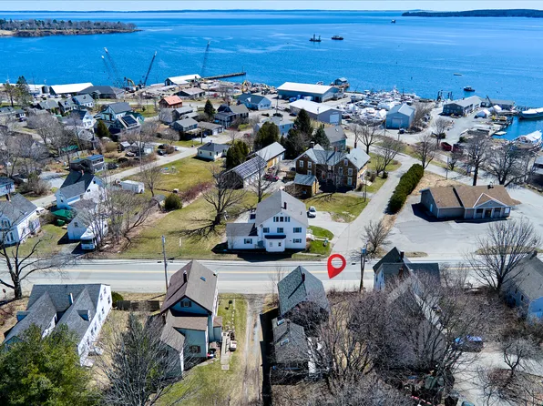 16 Camden Street, Rockland, ME 04841