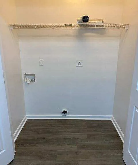 119 Argonaut St #D — Photo 4