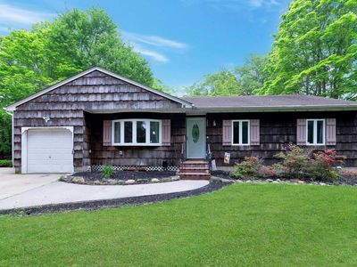 522 Starlight Drive, Shirley, NY, 11967
