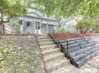 2321 Farnam St, Davenport, IA 52803