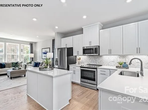 508 Cubitt Ct #1015B, Charlotte, NC 28205