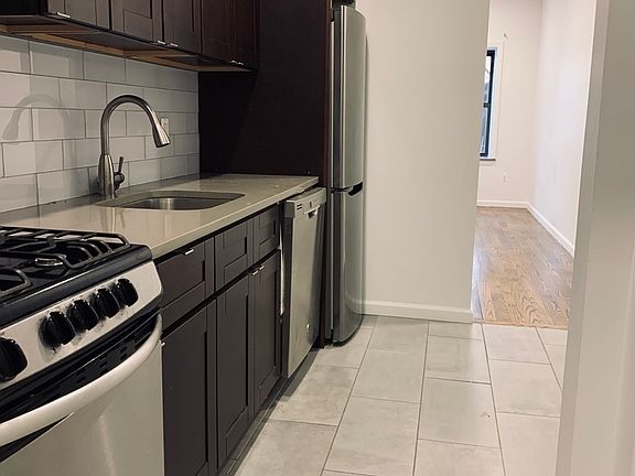 3rd image of 225 W 105th St #1FE