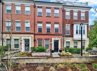 10316 Grosvenor Pl, North Bethesda, MD 20852