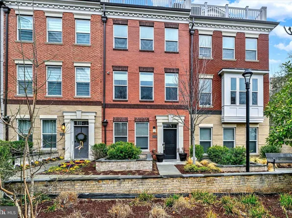 10316 Grosvenor Pl, North Bethesda, MD 20852