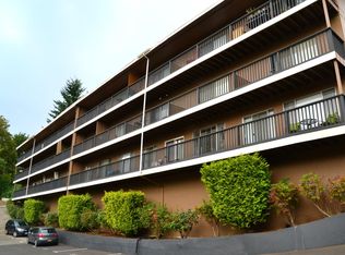 3030 SW 10th Ave APT 24, Portland, OR 97239