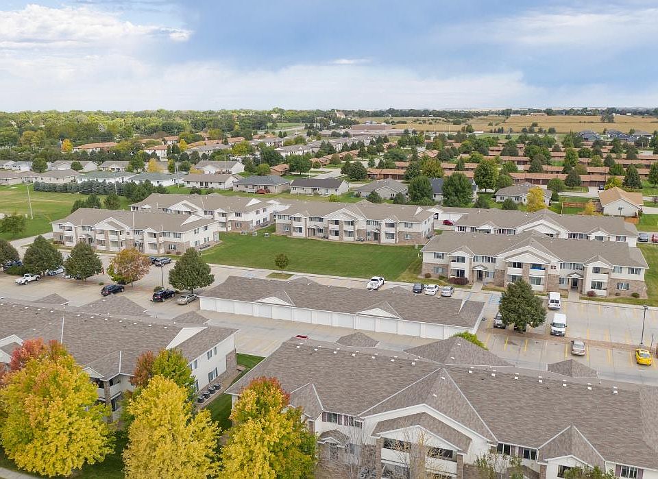 Beautiful Community in Great Location!