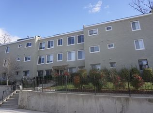 T Street Apartments, Washington, DC 20002