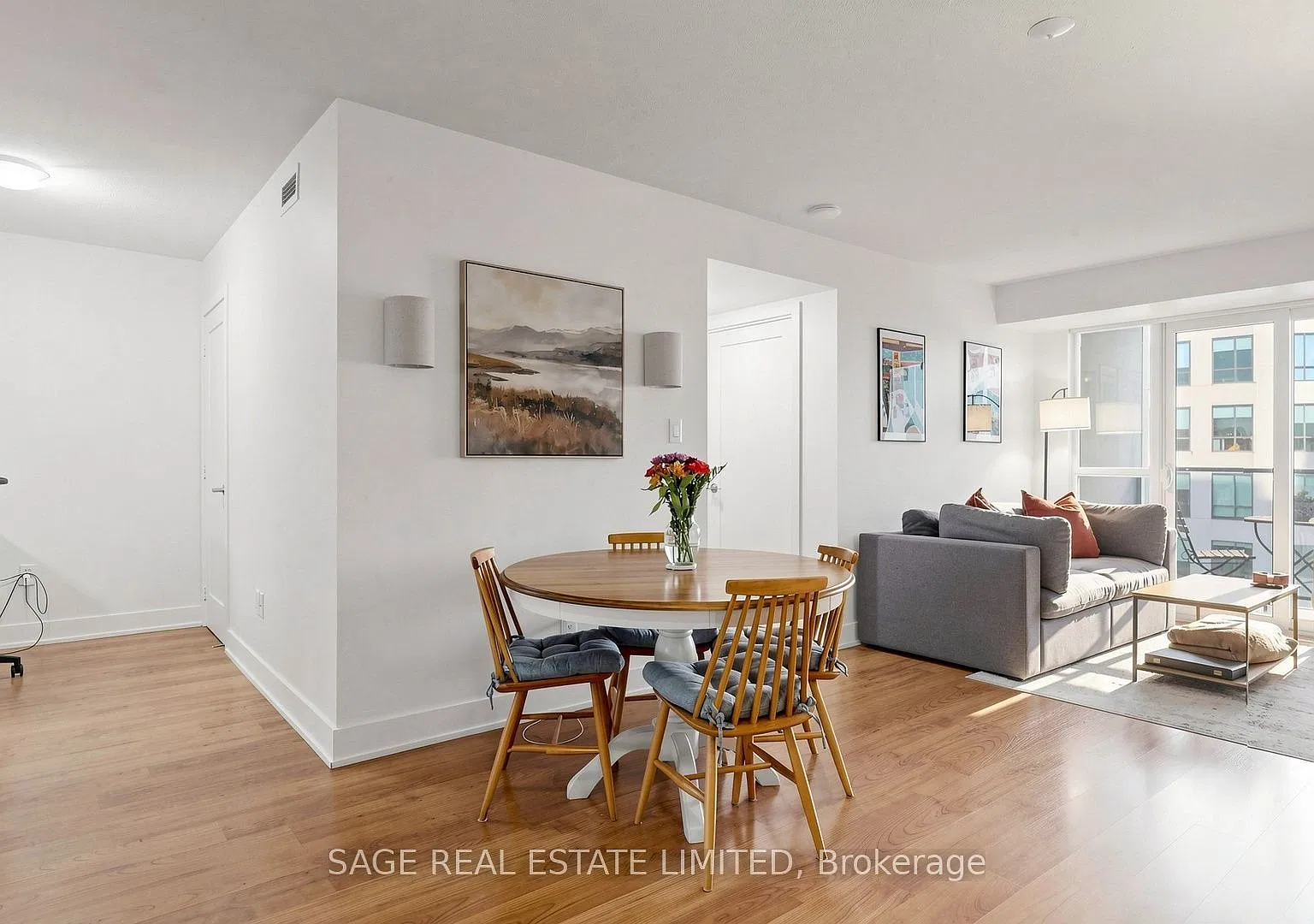 3 bed, $3,500 — Photo 2