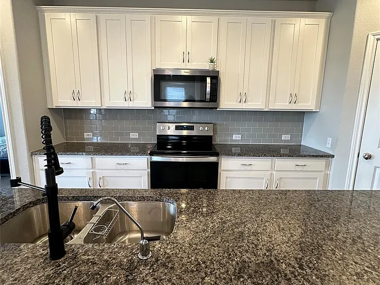 13000 Titanium St — Photo 3